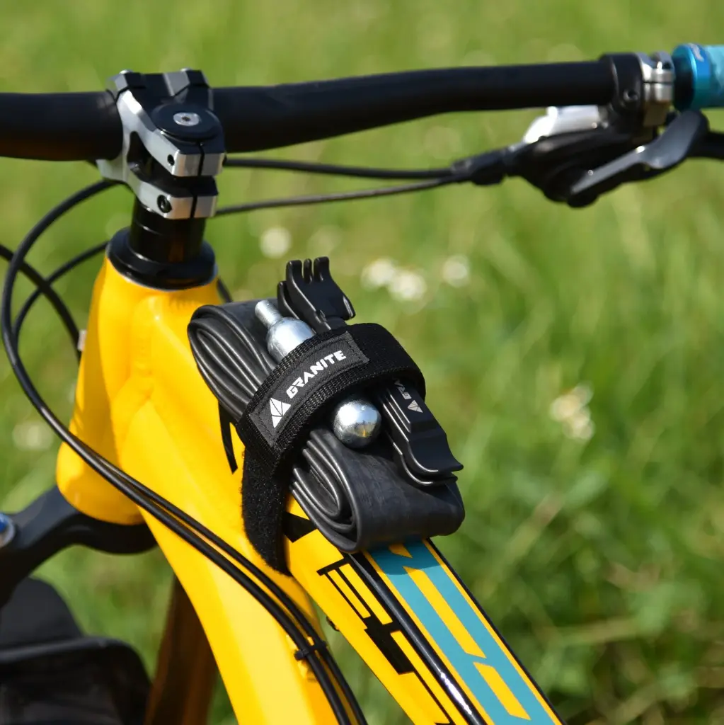 granite-rockband-mountain-bike-frame-carrier-strap-black-199472.webp
