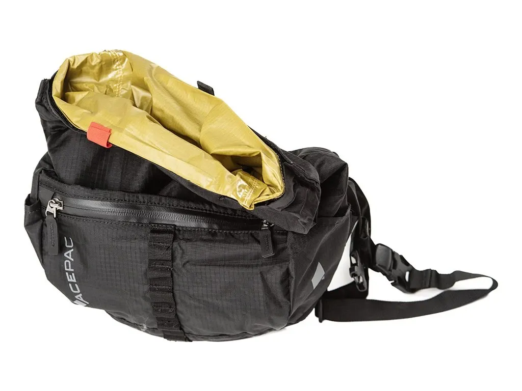 1664-2_bar-bag-black-drybag-kopie.webp
