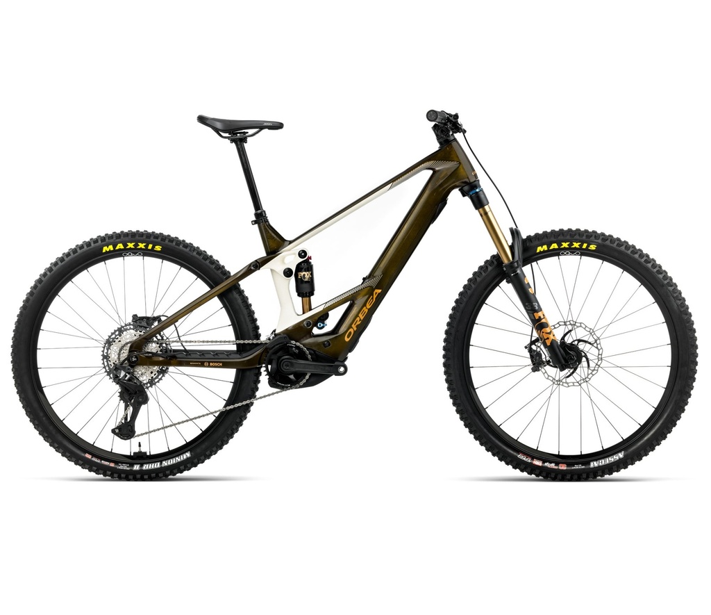 [T34703X2] WILD M-TEAM (S, Caramel Carbon View (Gloss) - Cream White (Matt))